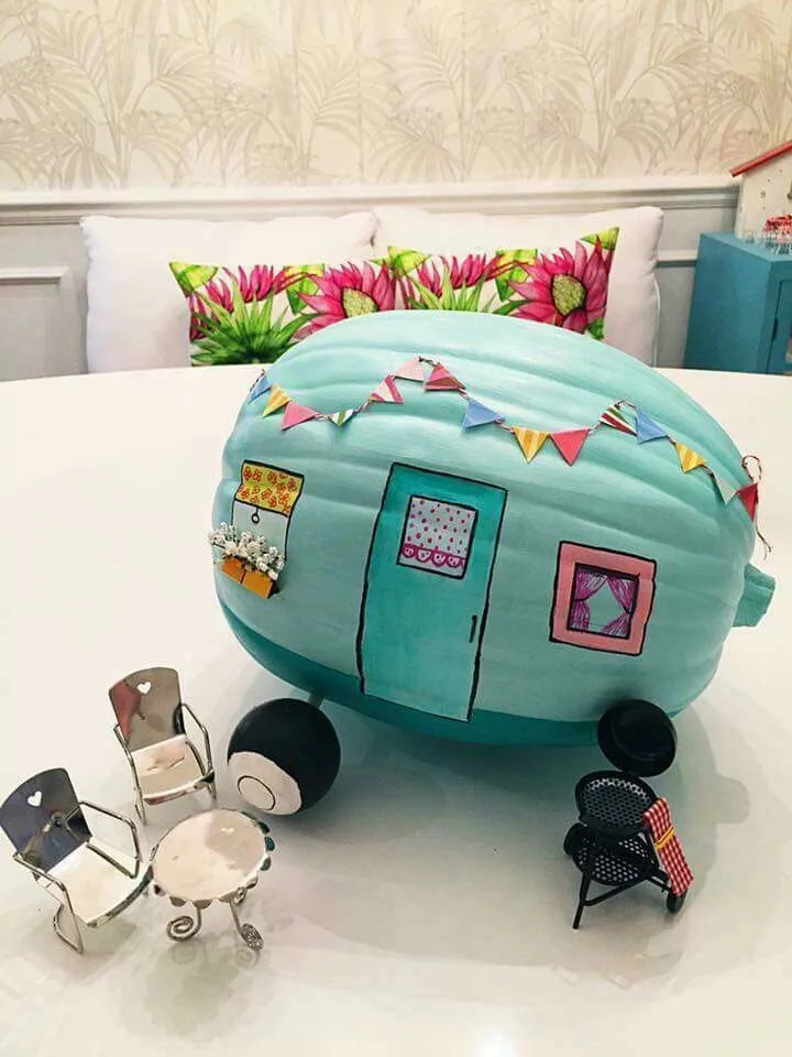 camper pumpkin decor