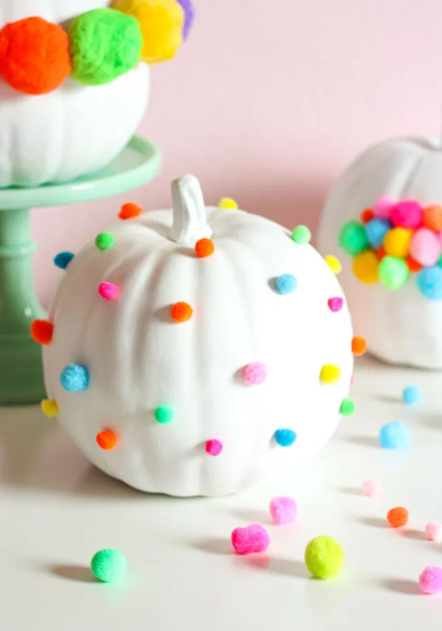 pom pom pumpkin no carve decor