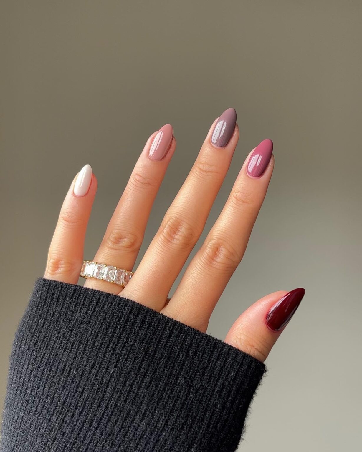 45 Festive Thanksgiving Nail Designs to Feast Your Eyes On | Pretty ...