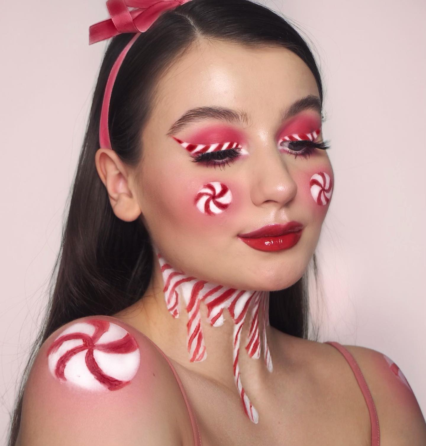 25 Creative Christmas Makeup Looks To Brighten Your Holidays Pretty Sweet Printables 