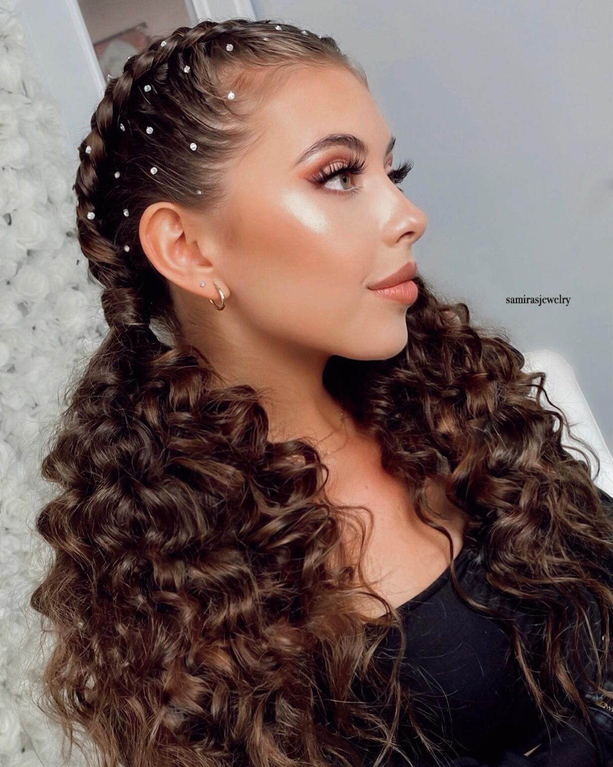 33 Showstopping New Year's Eve Hairstyles to Sparkle in Style Pretty