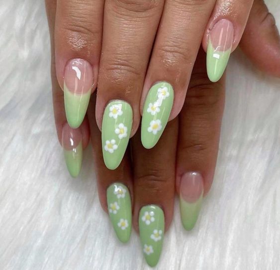 Green Daisy Spring Nails