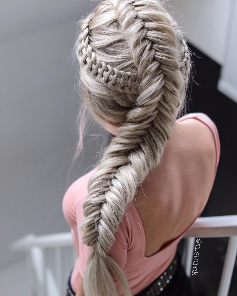 Chunky Fishtail Braid