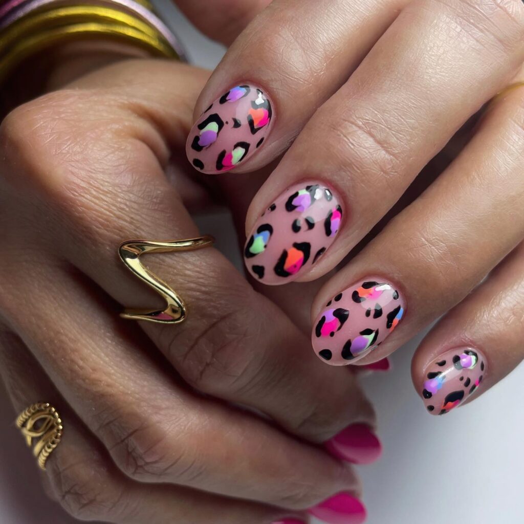 neon cheetah print nails