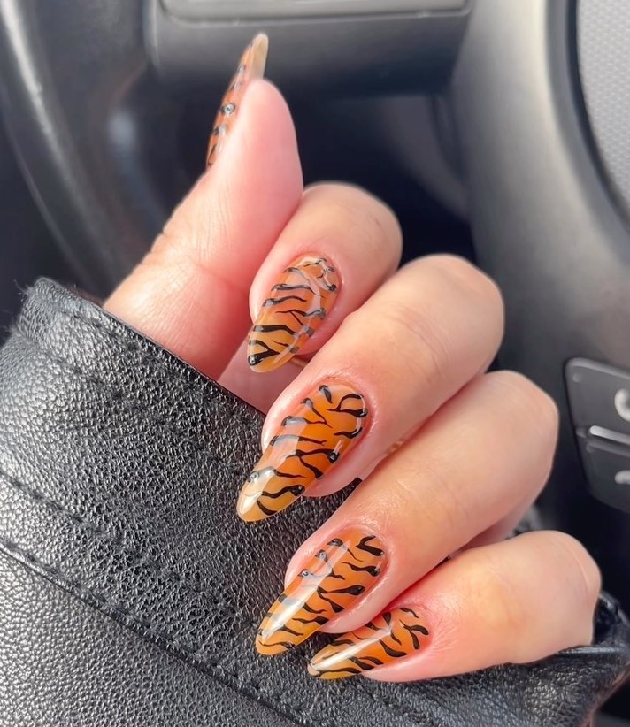 tiger stripes