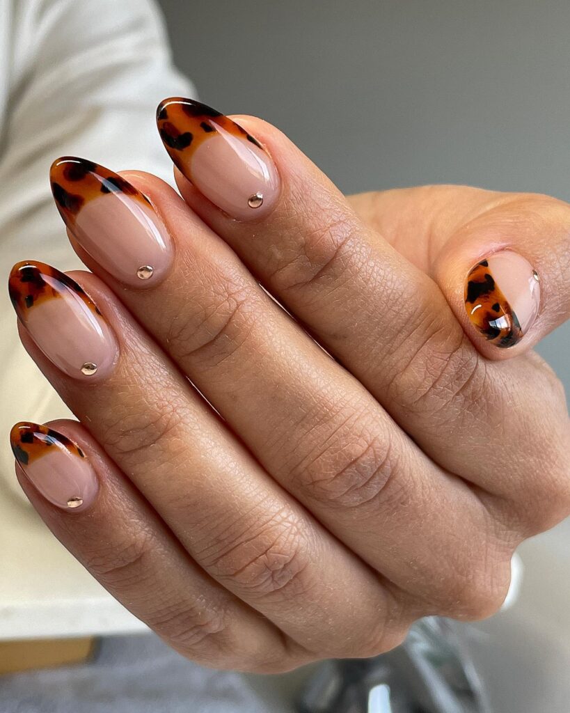 tortoiseshell fall nail trends