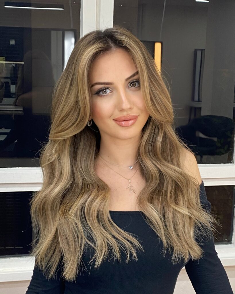 caramel blonde fall hair color