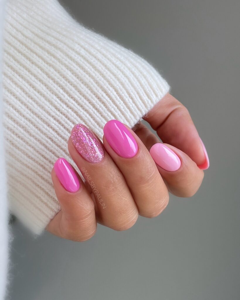 neon pink and glitter nail ideas