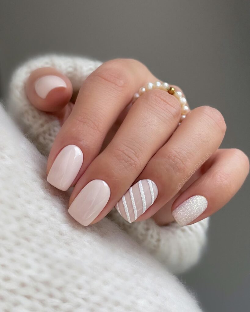 nude winter nails