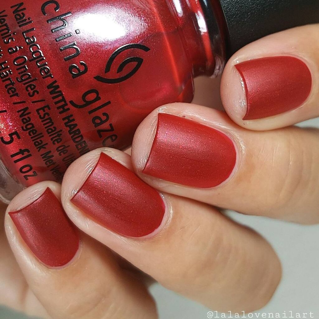 short matte red christmas nails