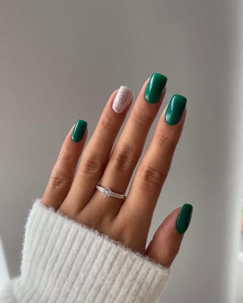 silver & green nails