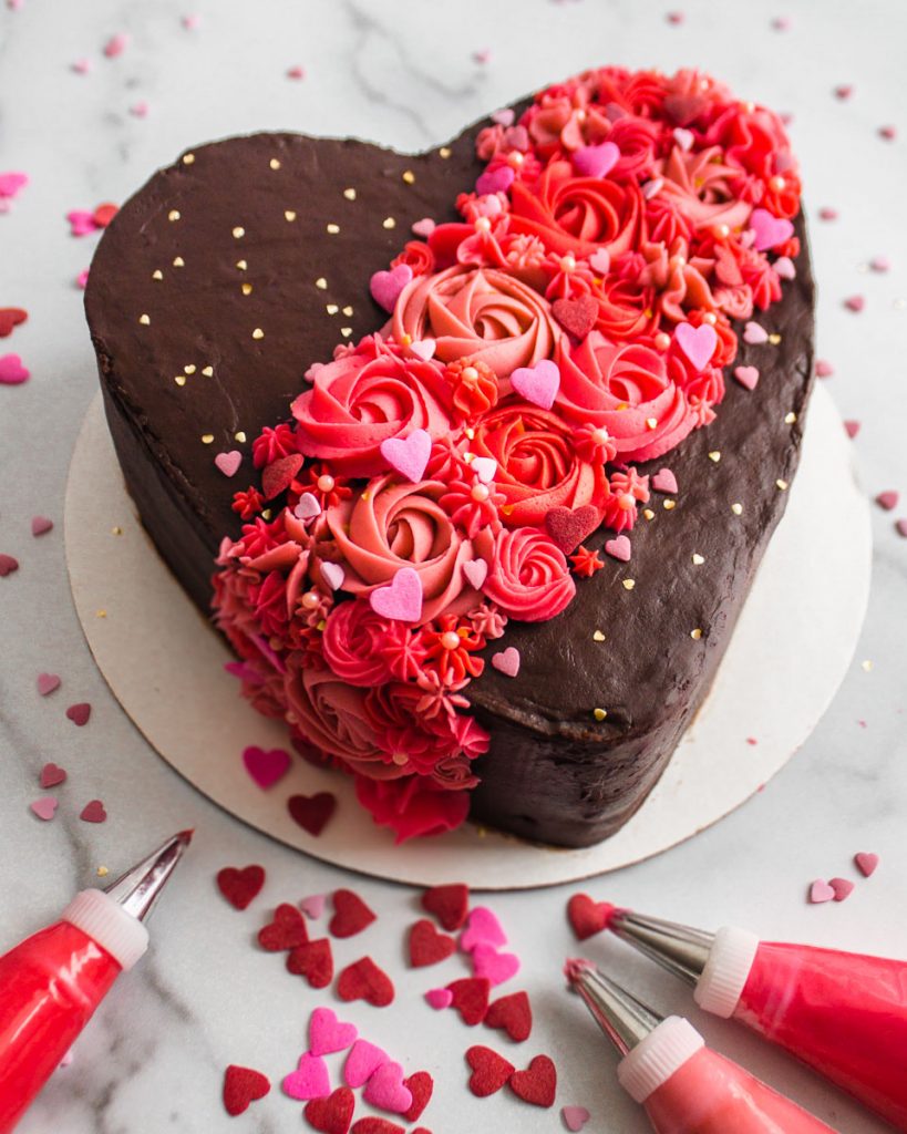 valentines day chocolate heart cake ideas