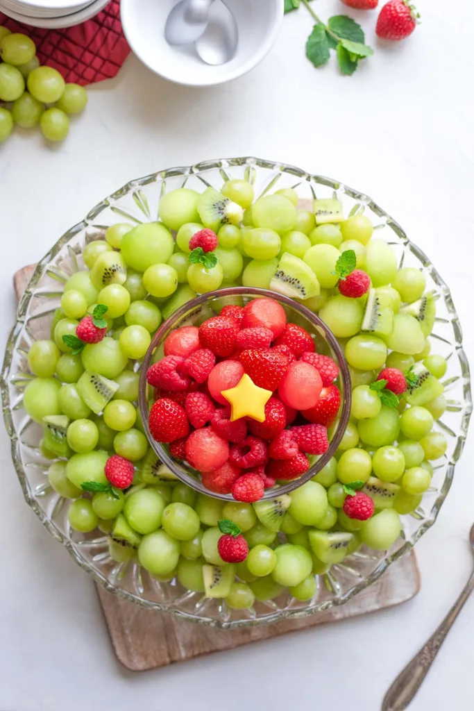 christmas wreath fruit platter