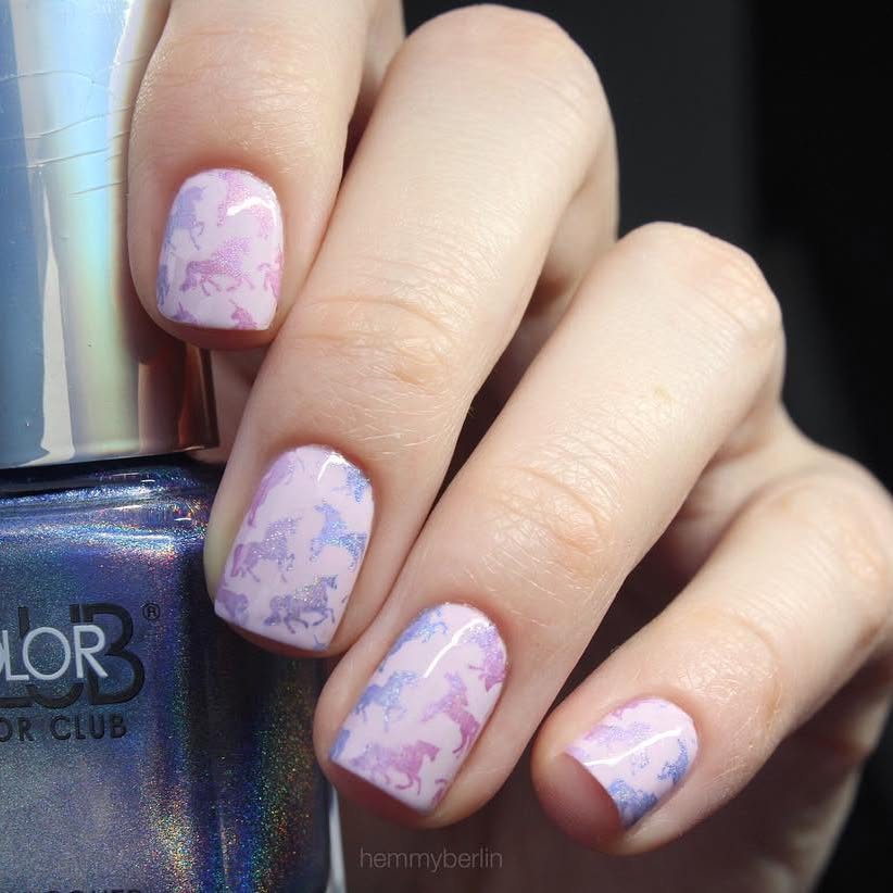 gradient holographic unicorns