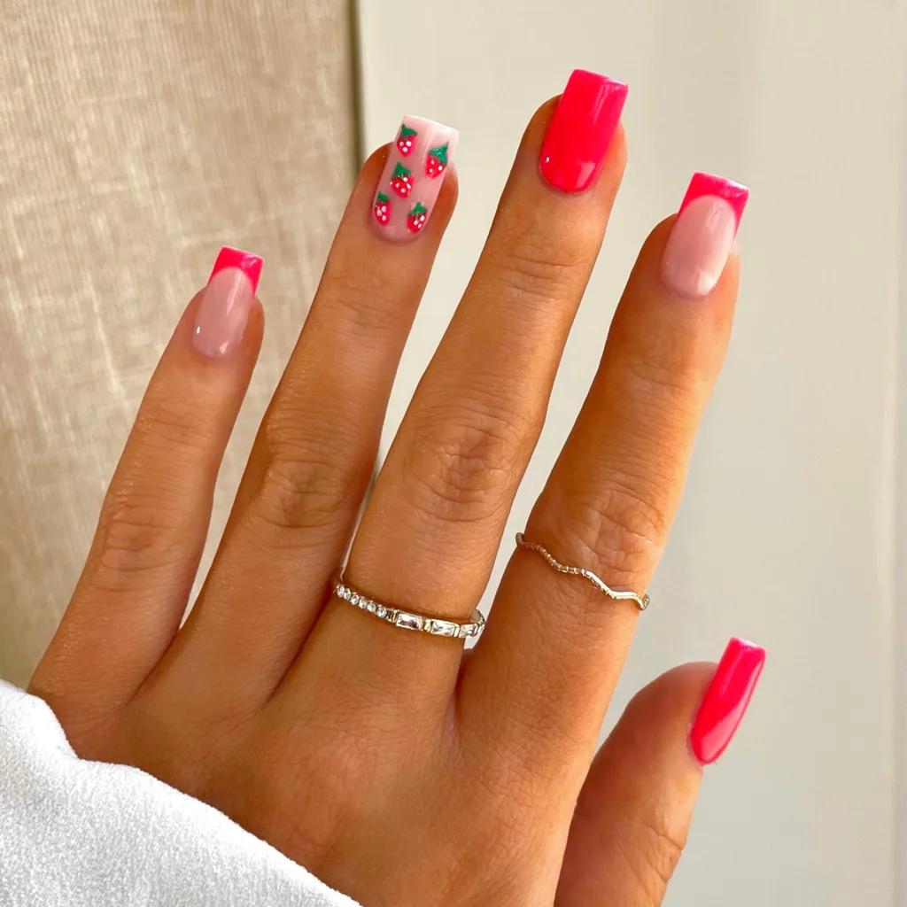 adorable strawberries summer nail ideas