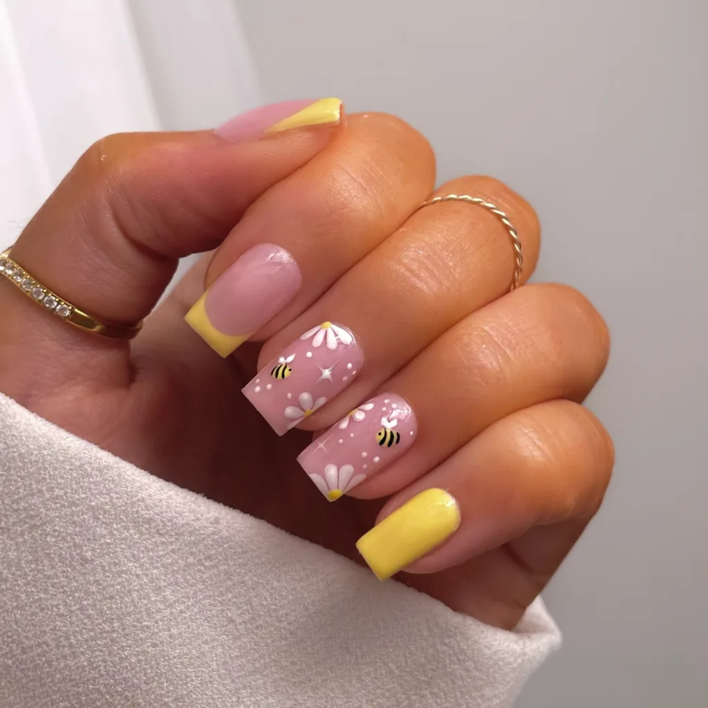 buzzing bees summer nail ideas