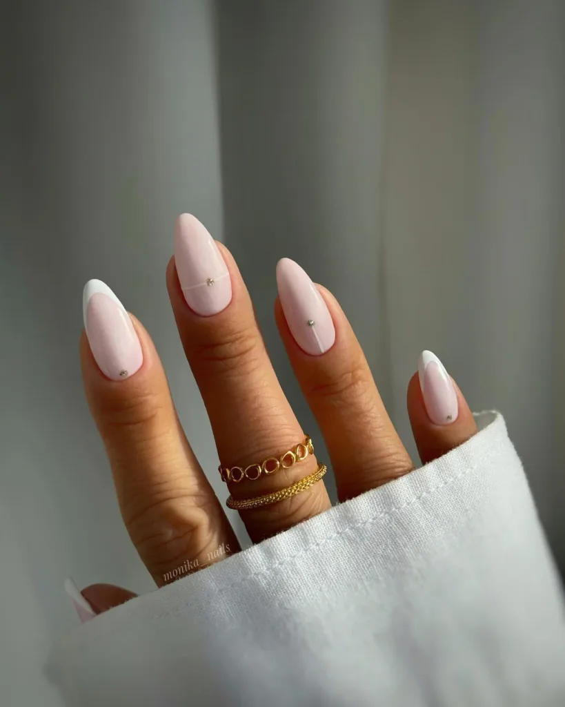 minimal dot french tips