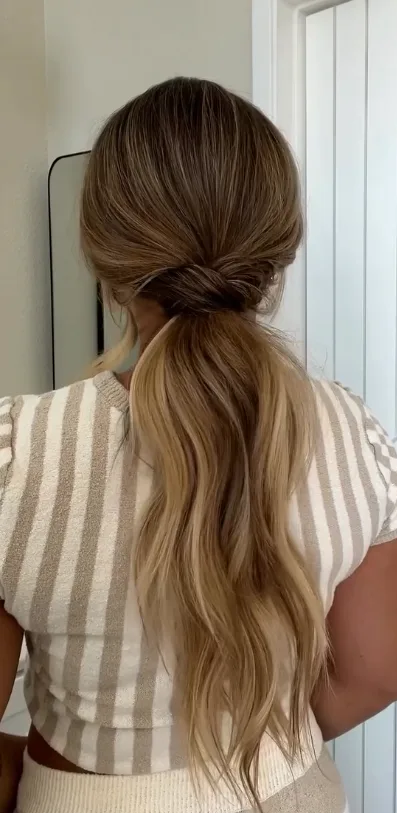 ponytail twist tutorial