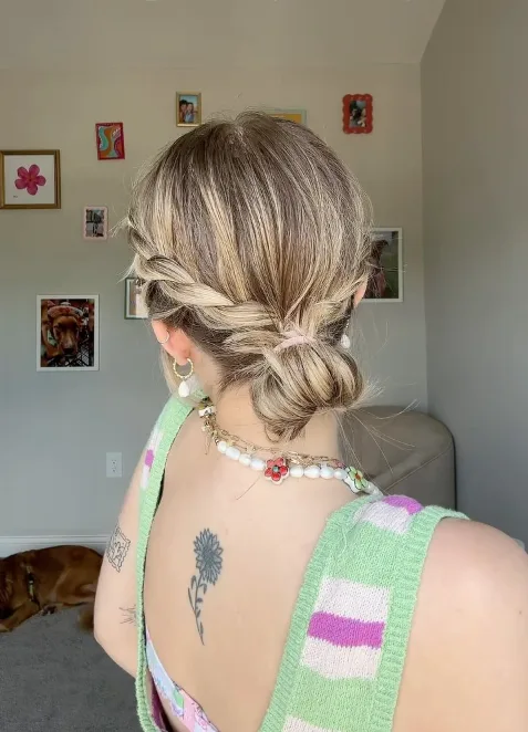 pool day hairstyle