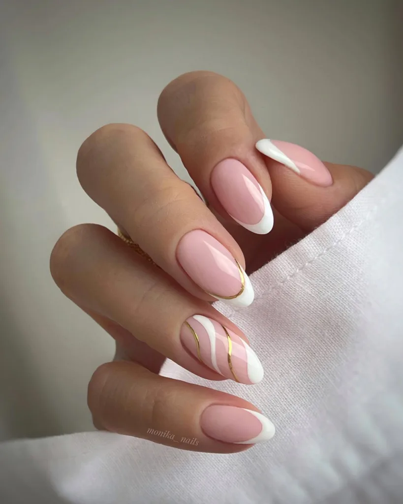 swirly accent french tips with gold