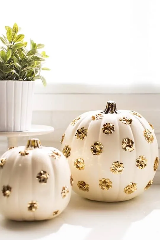 diy sequin pumpkins fall decor ideas