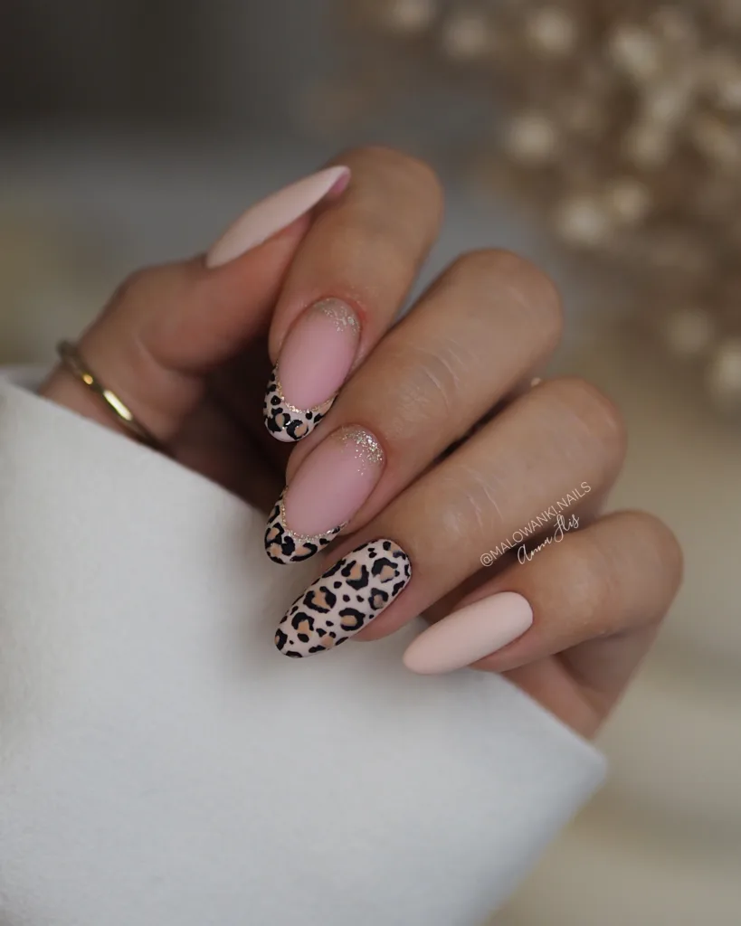 glitter luxe leopard print nails