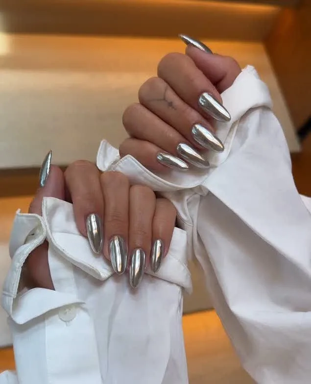 metallic silver fall nail colors