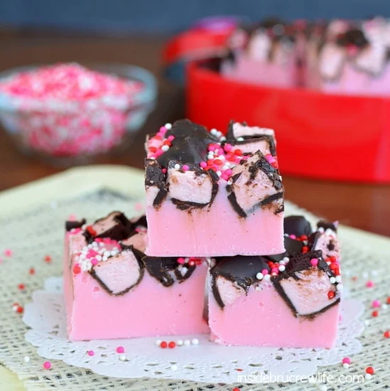 strawberry 3 musketeers fudge