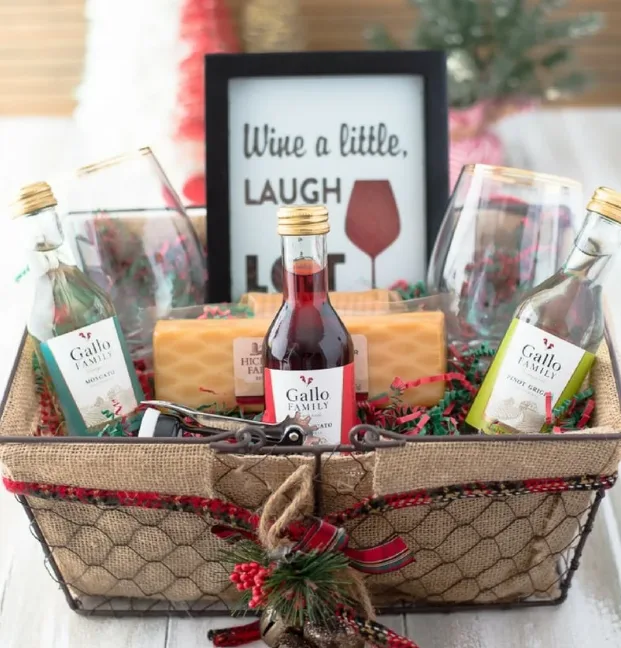 wine lover’s Christmas gift basket