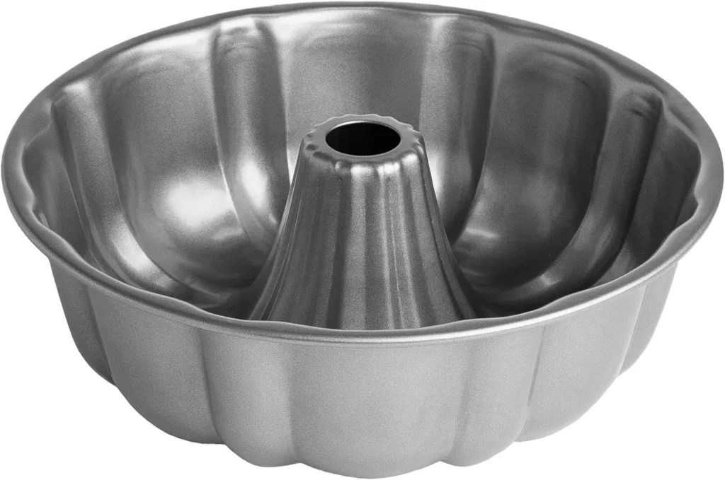 bundt cake pan