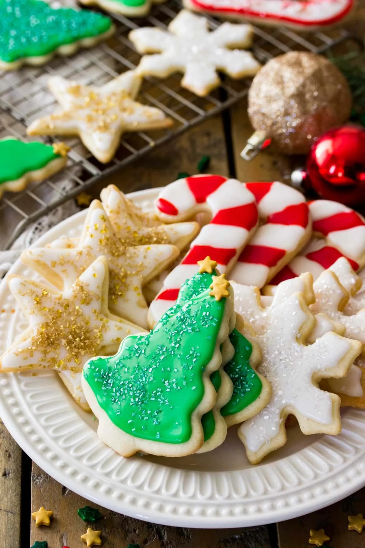 easy christmas cutout cookies