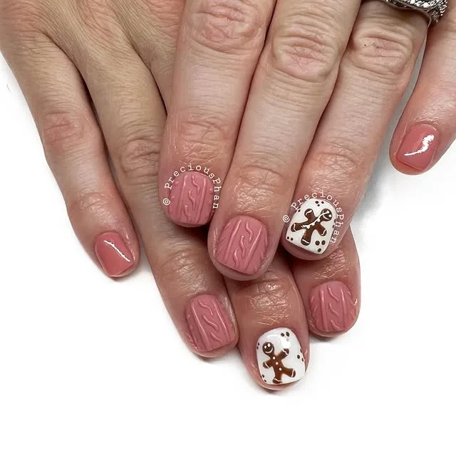 gingerbread sweater nails