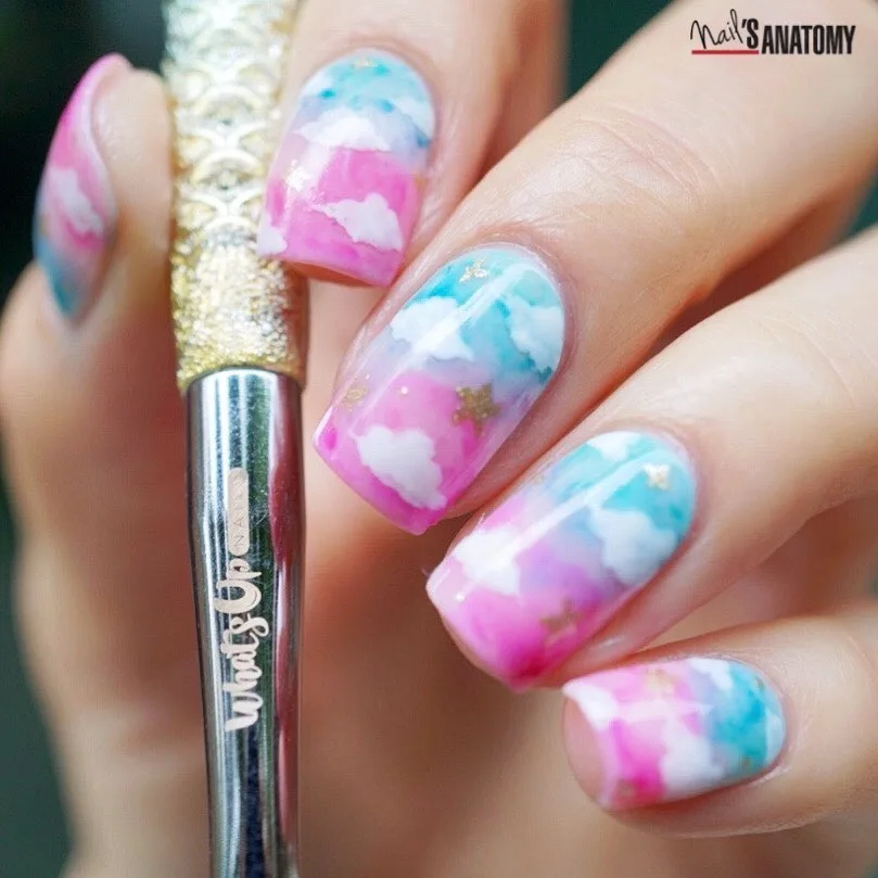 dreamy sky cloud nails