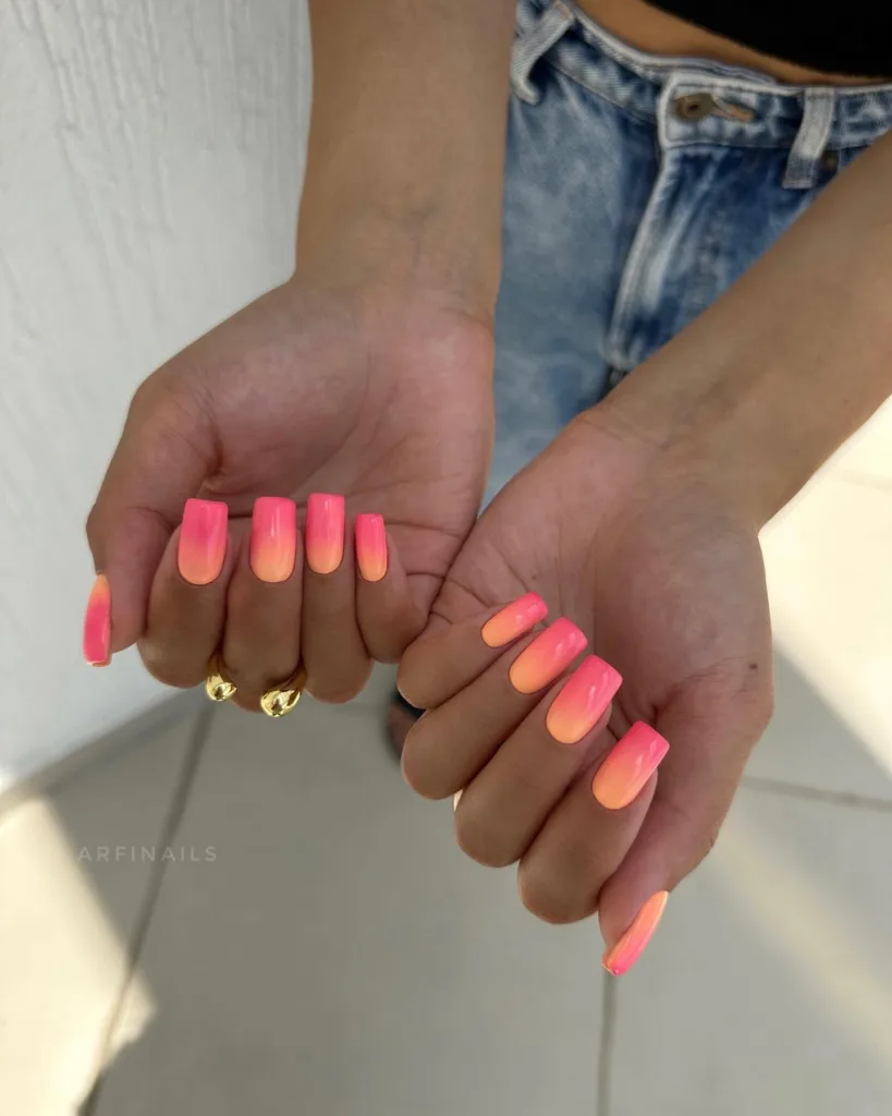 peach ombre nails