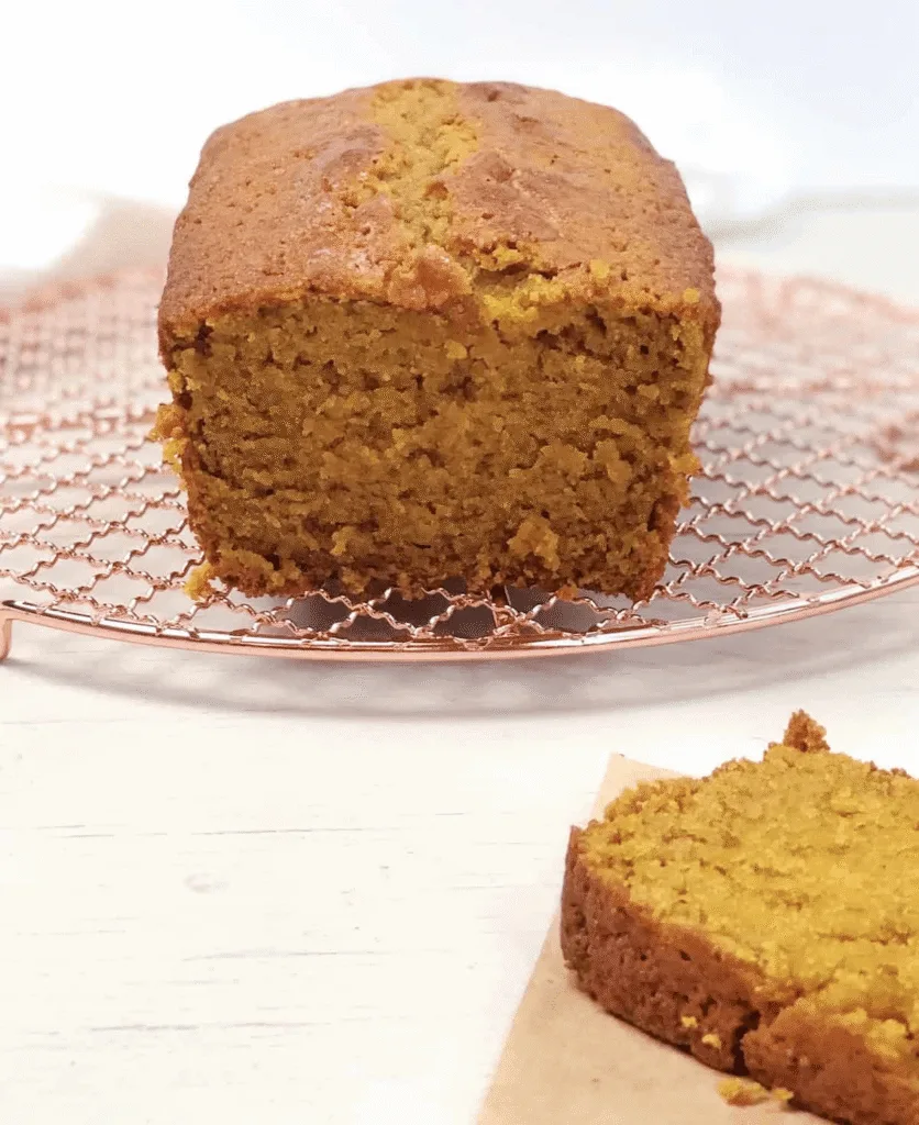 moist pumpkin bread