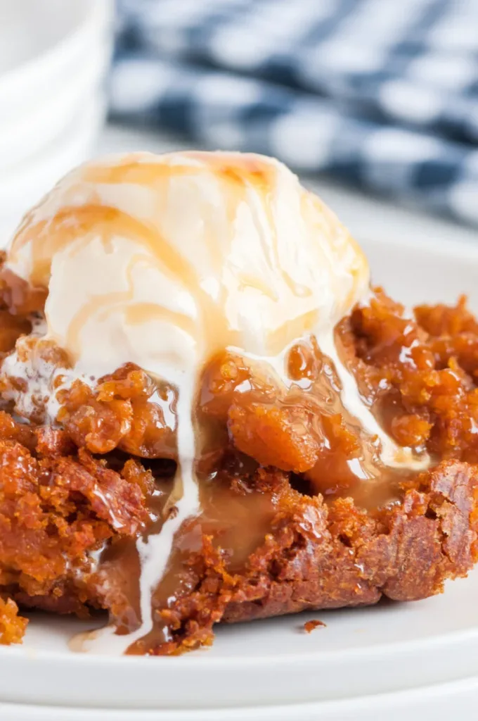 pumpkin dump cake