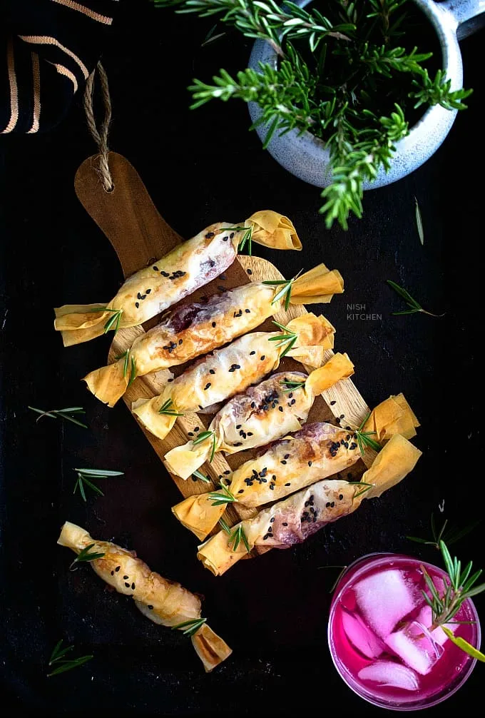 Cranberry and Brie Filo Crackers thanksgiving finger foods