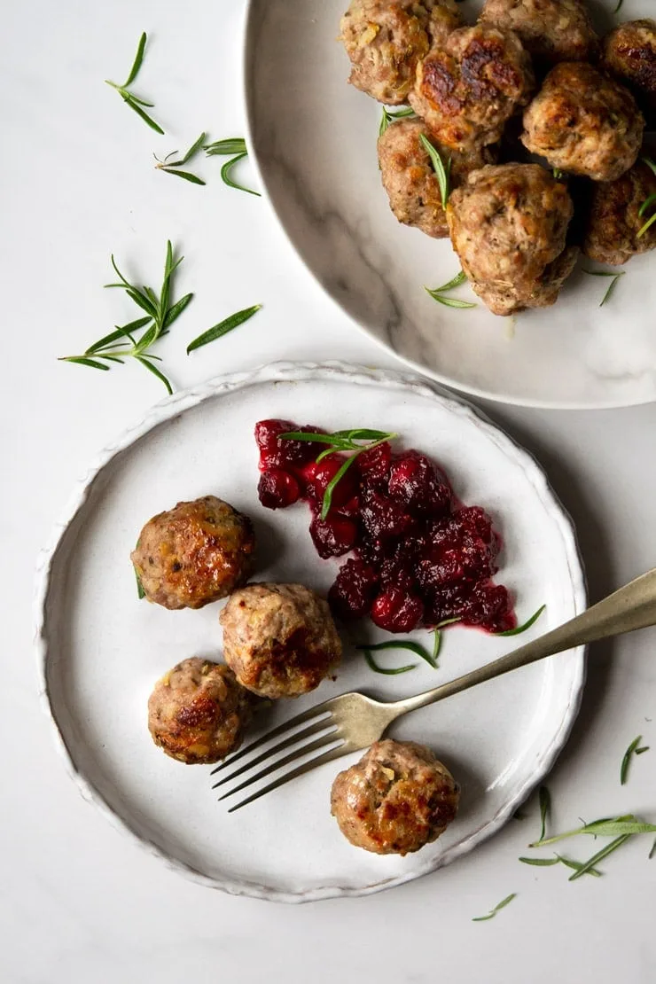 Sausage Stuffing Bites With Cranberry Sauce thanksgiving finger food ideas
