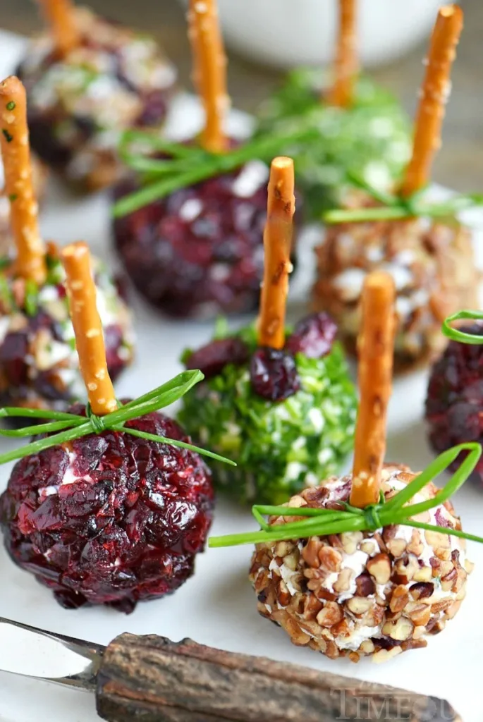 cranberry pecan goat cheese balls